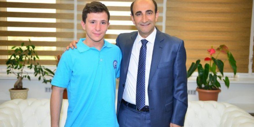 Yıldırımlı Madalya Avcısından Türkiye Şampiyonluğu