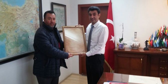 Günün Anlamına İlişkin Anlamlı Hediye