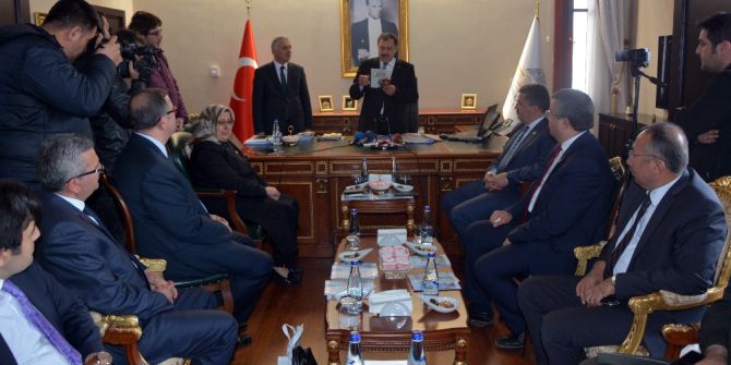 Bakan Eroğlu: “Cumhurbaşkanı Erdoğan 15 Mart Çarşamba Günü Afyonkarahisar’a Gelecek”