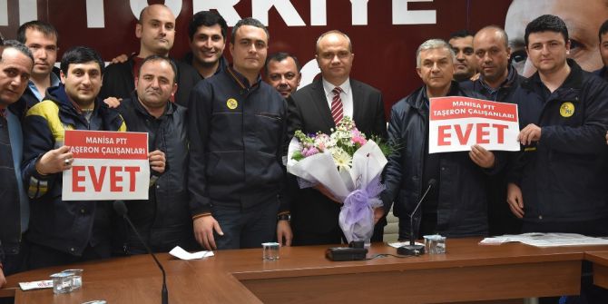 Ptt Çalışanlarından Ak Parti’ye ’Evet’ Ziyareti