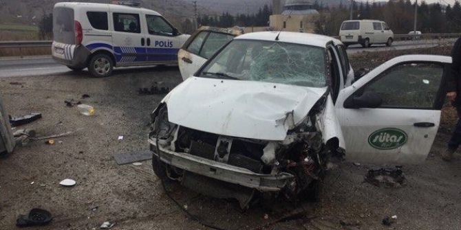 Bozüyük’te Otomobil Takla Attı, 1 Yaralı