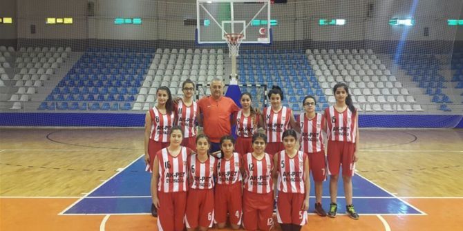 Malatyalı Bayan Basketbolcular Analigde Finale Çıktılar