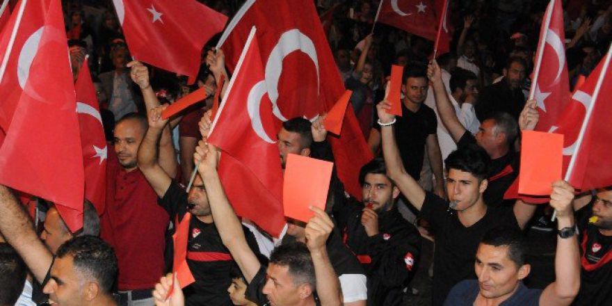 Başkan Akdoğan’dan Demokrasi Bekçilerine Teşekkür