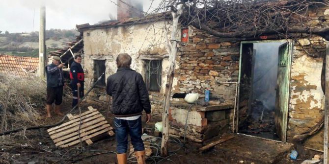 Manisa’da Ev Yangını