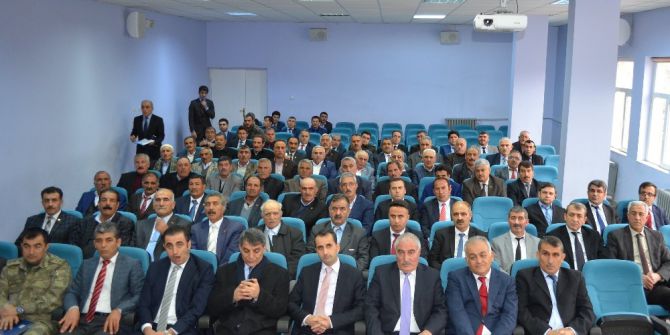 Adilcevaz’da Kurum Amirleri Ve Muhtarlarla Toplantı