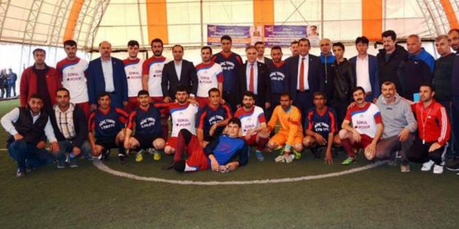 Turnuvanın Başlangıç Vuruşunu Atilla Yaptı