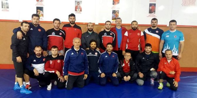 Milli Güreşçiler Dünya Kupası’na Gidiyor