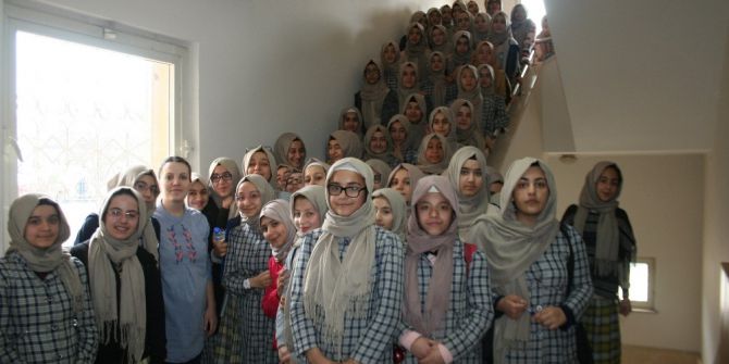 Öğrenciler Şanlıurfa Adliyesini Gezdi