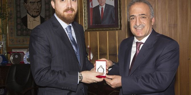 Bilal Erdoğan’dan Rektör Çomaklı’ya Ziyaret