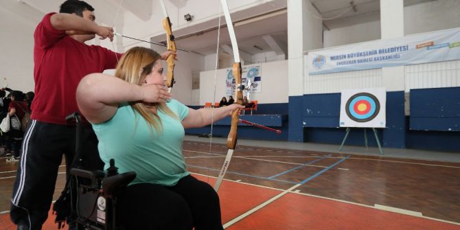 Engelli Sporcular, Engelsiz Sporcularla Spor Yaptı