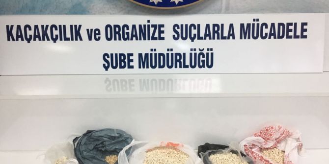 Hatay’da 18 Bin 600 Adet Uyuşturucu Hap Ele Geçirildi