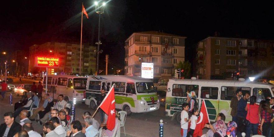 Ereğli’de Demokrasi Nöbetinde Ücretsiz Servis Hizmeti