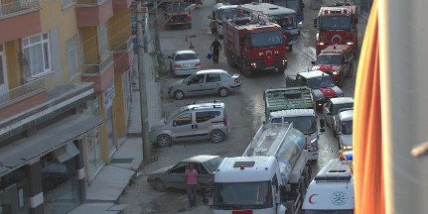 Yığılca’da 300 Araçlık Demokrasi Konvoyu Yollara Çıktı