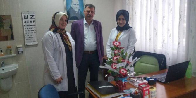 Başkan Duymuş, 14 Mart Tıp Bayramı Nedeniyle Sağlık Ocağını Ziyaret Etti