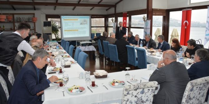 Başkanı Eşkinat Meslek Odaları Başkanları İle Kahvaltıda Buluştu