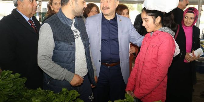 Ak Parti Milletvekillerinin Saha Gezileri Sürüyor