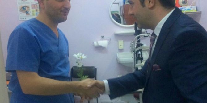 Halkla İlişkiler Öğrencileri Tıp Bayramında Sağlık Çalışanlarını Unutmadı