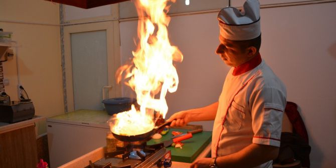 Şemdinli’de İş Yeri Açılışı