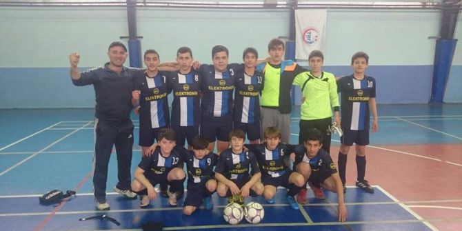 Atatürk Ortaokulu Futsalda Türkiye Yarı Finallerine Katılma Hakkı Elde Etti