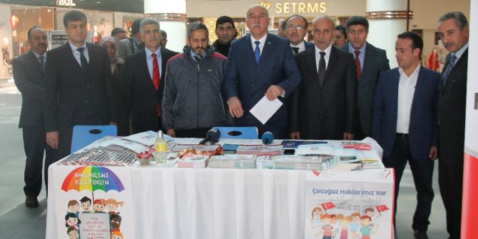 Elazığ’da ‘Koruyucu Aile’ Standı Açıldı