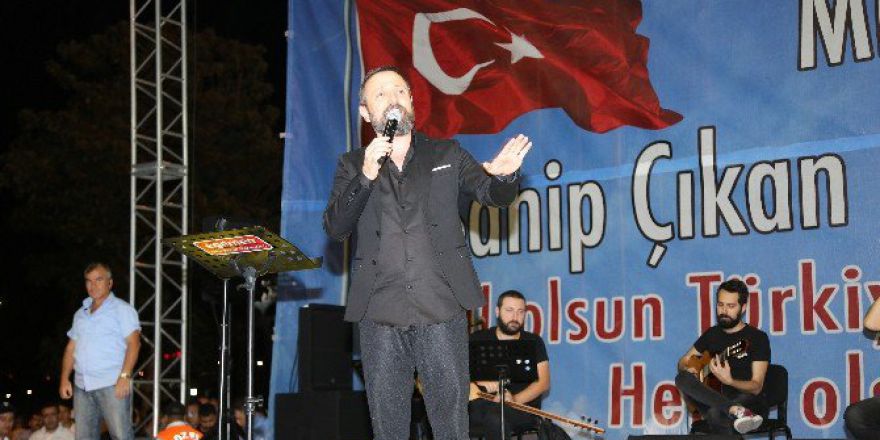 Şahinbey’den Demokrasi Nöbetçilerine Moral