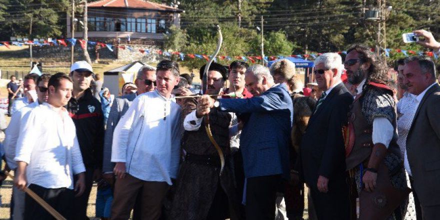 Tküugd Yönetimi, Türk Dünyası Spor Oyunları Şöleni’ne Katıldı