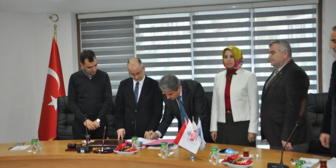 Bozüyük’te Okul-sanayi İş Birliği Protokolü İmzalandı