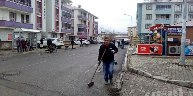 Bingöl’de Bahar Temizliğine Başladı