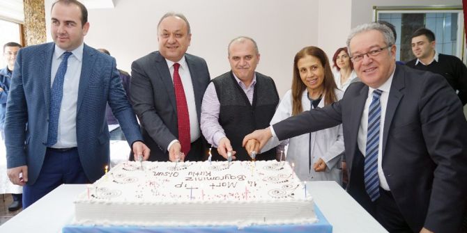 Anadolu Hastanesi’nde 14 Mart Tıp Bayramı Kutlandı