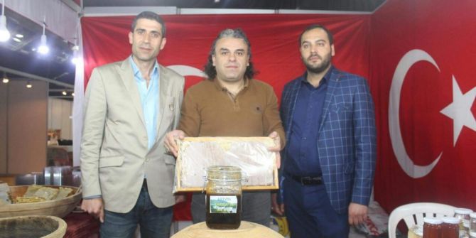 Yöresel Ürünler Pazarı Açıldı