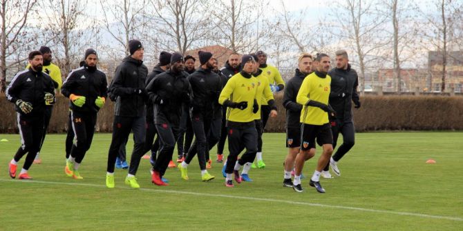 Sergen Yalçın: "Milli Takım Arasına İyi Girmek İstiyoruz"