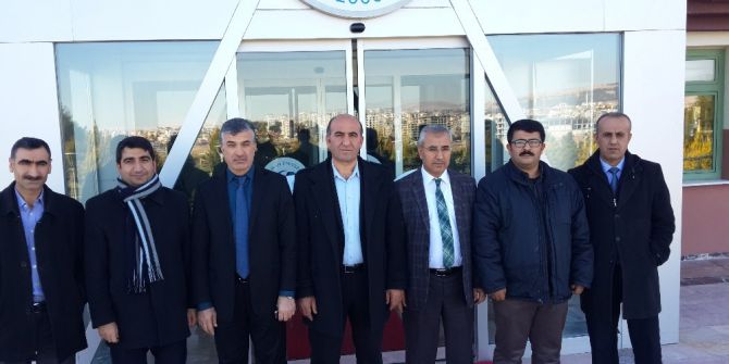 Üniversite Çalışanların Sorun Ve Çözüm Önerileri Konuşuldu