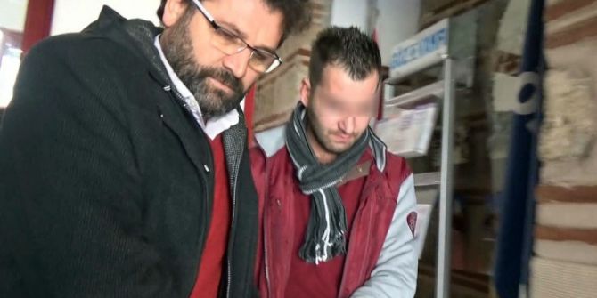 Ev Hanımı Kadının Emekli Polis Kocasına Yakalattığı Dolandırıcıya 3 Yıl Hapis Cezası