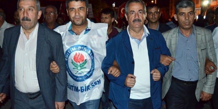 Başkan Gürsoy Gece Nöbette Gündüz Görevde