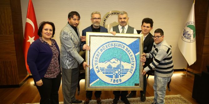Başkan Çelik, Hacı Mustafa Postaağası İş Okulu Öğrencilerini Kabul Etti
