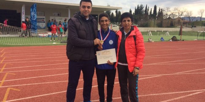 Yunusemreli Atletten Büyük Başarı