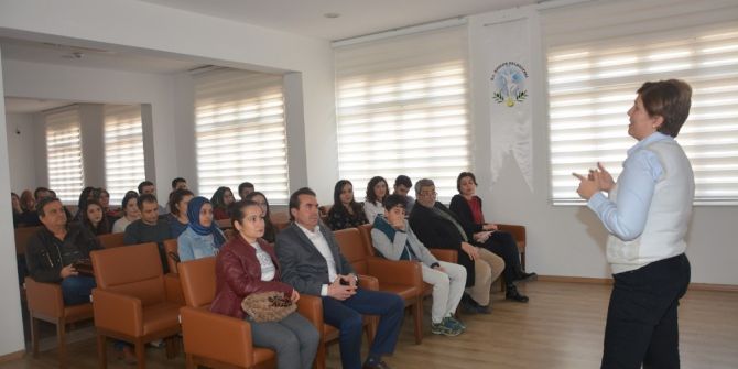 Efeler Halkı ’Ana-baba Okulu’ İle Bilinçlendi