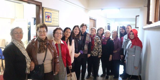 Ak Parti’den Kanserle Mücadeleye Destek Ziyareti