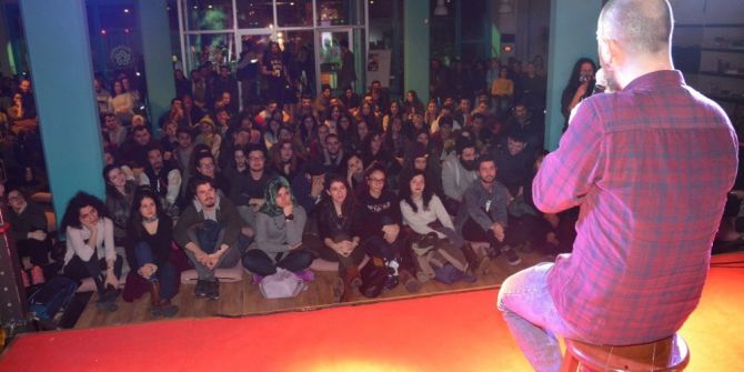 Alpay Erdem, Alternatif Sahne’de Gençleri Kahkahaya Boğdu