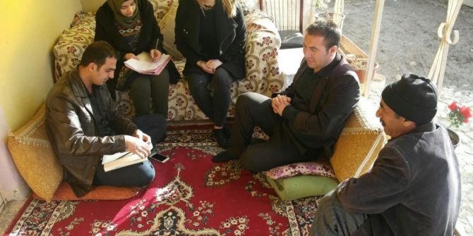 Edremit Belediyesinin Ev Ziyaretleri Devam Ediyor