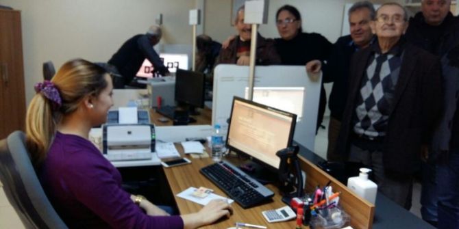 Ayvalıklı Muhtarlar Çipli Nüfus Cüzdanı İçin Topluca Başvuru Yaptı