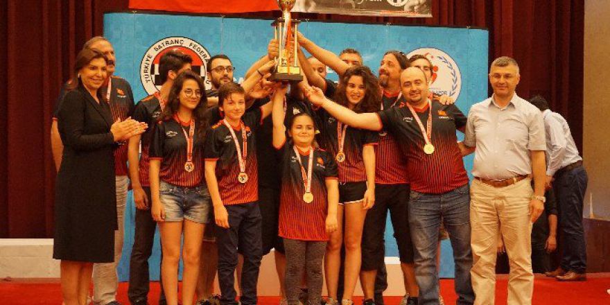 Yalova Belediyespor Satranç Takımı 1. Lig’de