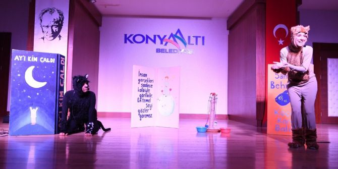 Konyaaltı’nda Kreş Öğrencilerine Tiyatro