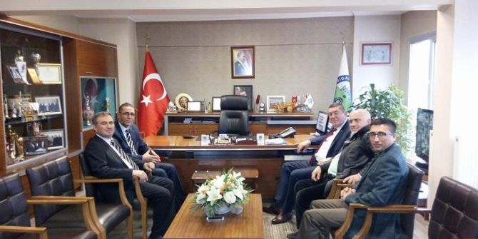 Tekin, Bigadiç Kaymakamı Çağlar’ı Ziyaret Etti