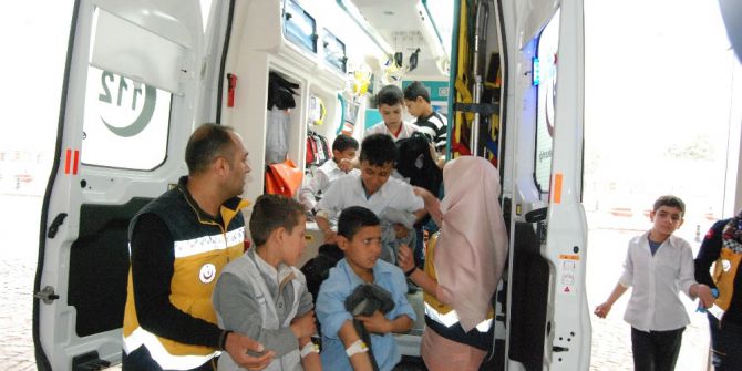 Şanlıurfa’da 26 Öğrenci Doğum Günü Pastasından Zehirlendi