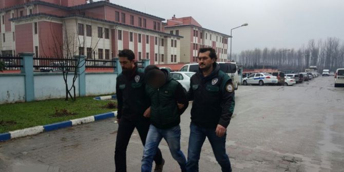 Polis, Uyuşturucu Satıcısını Evinde Yakaladı