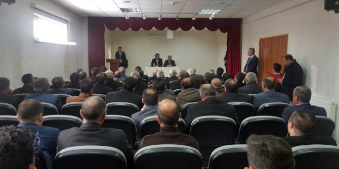 Çaldıran’da Muhtarlar Toplantısı