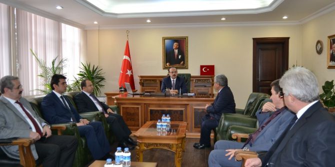 Vali Canbolat Kulu’da