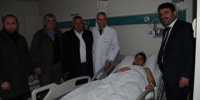 Çakır, Hastane Çalışanlarını Ziyaret Etti