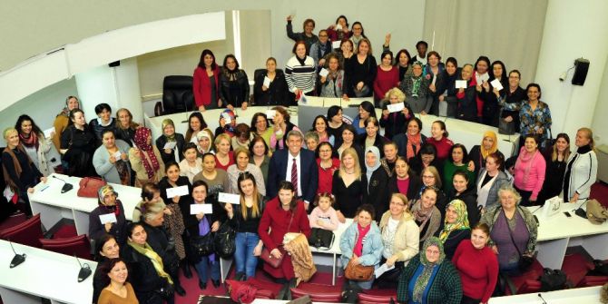 Balçovalı Kadınlar Emeklerin Karşılığını Aldı